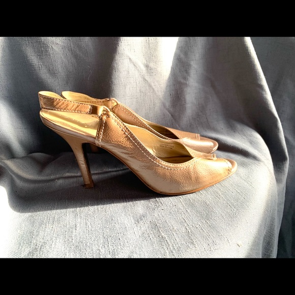 Tahiri blush taupe textured patent size 8 Lacey sling back - Picture 2 of 7